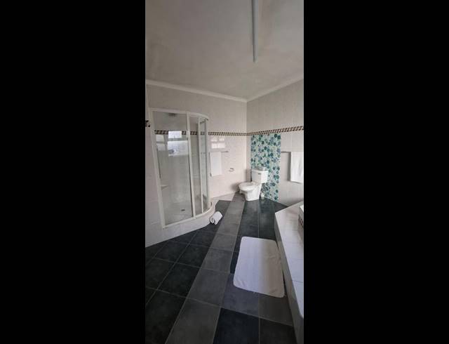BUSINESS PROPERTY TO RENT IN PLATTEKLOOF
